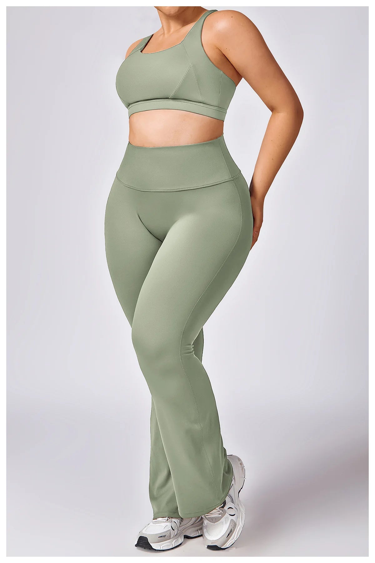FlowFlex Flare Pants