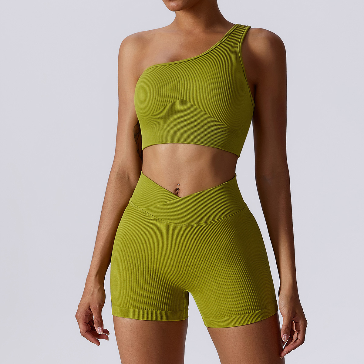 Seamless Ribbed Ensemble Yoga Set for Women
