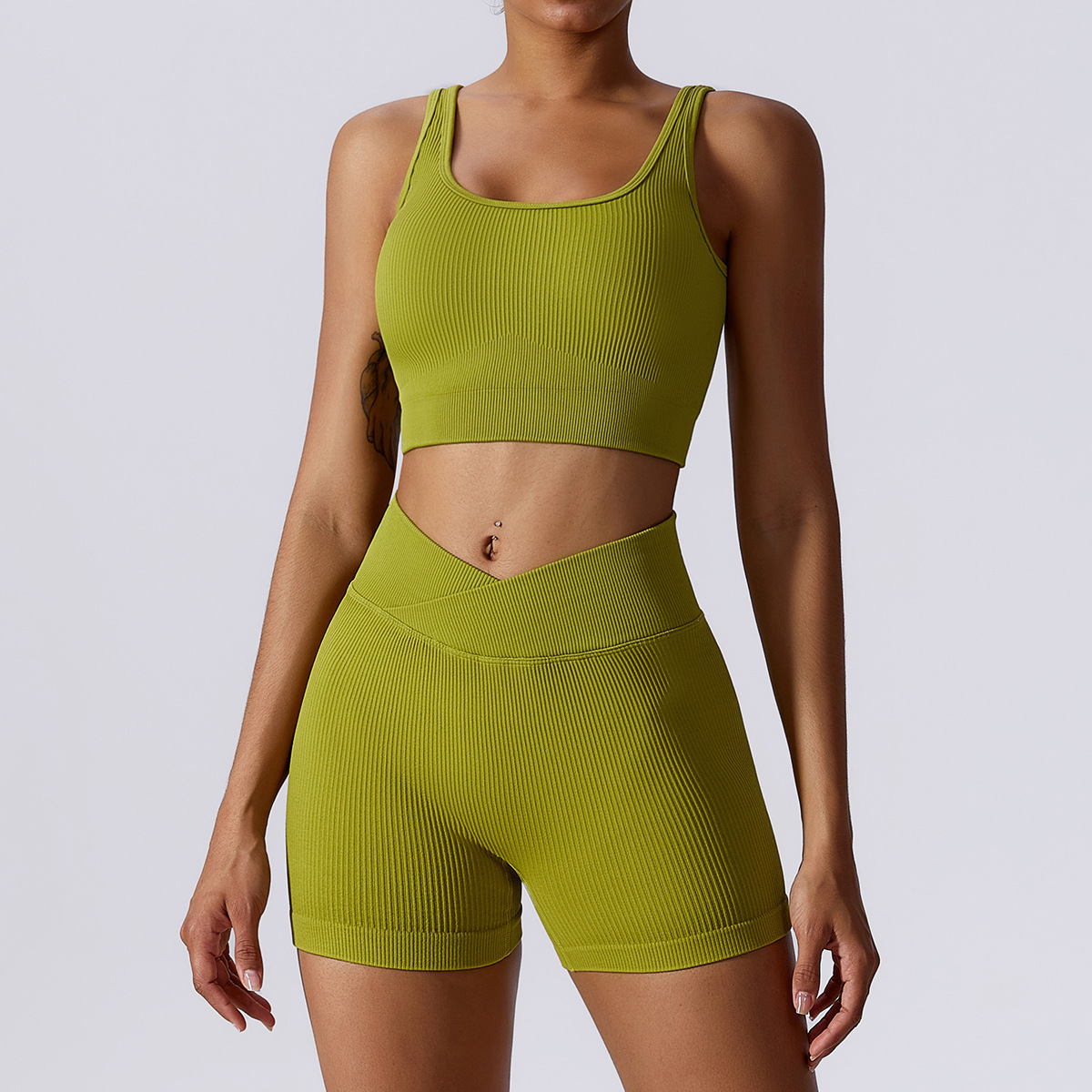 Seamless Ribbed Ensemble Yoga Set for Women